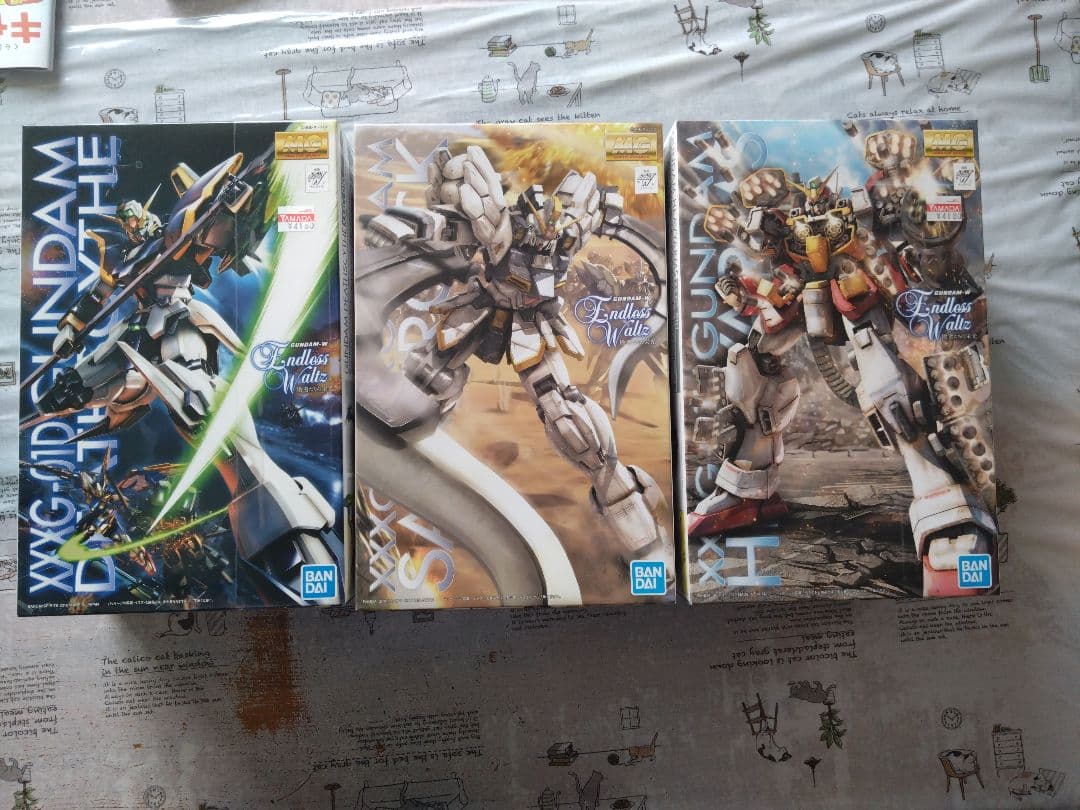 ガンダムWEW MG3体セットデスサイズサンドロックヘビーアームズ