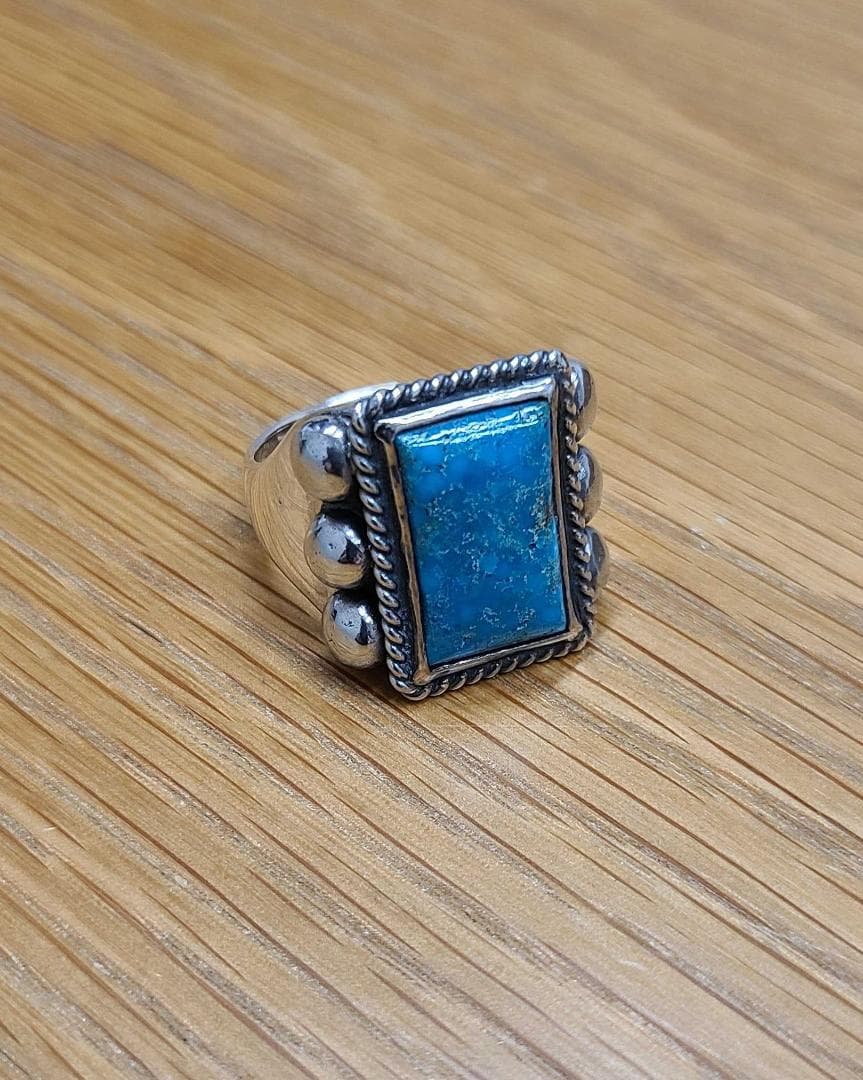 Larry Smith 6 POINT TURQUOISE RING